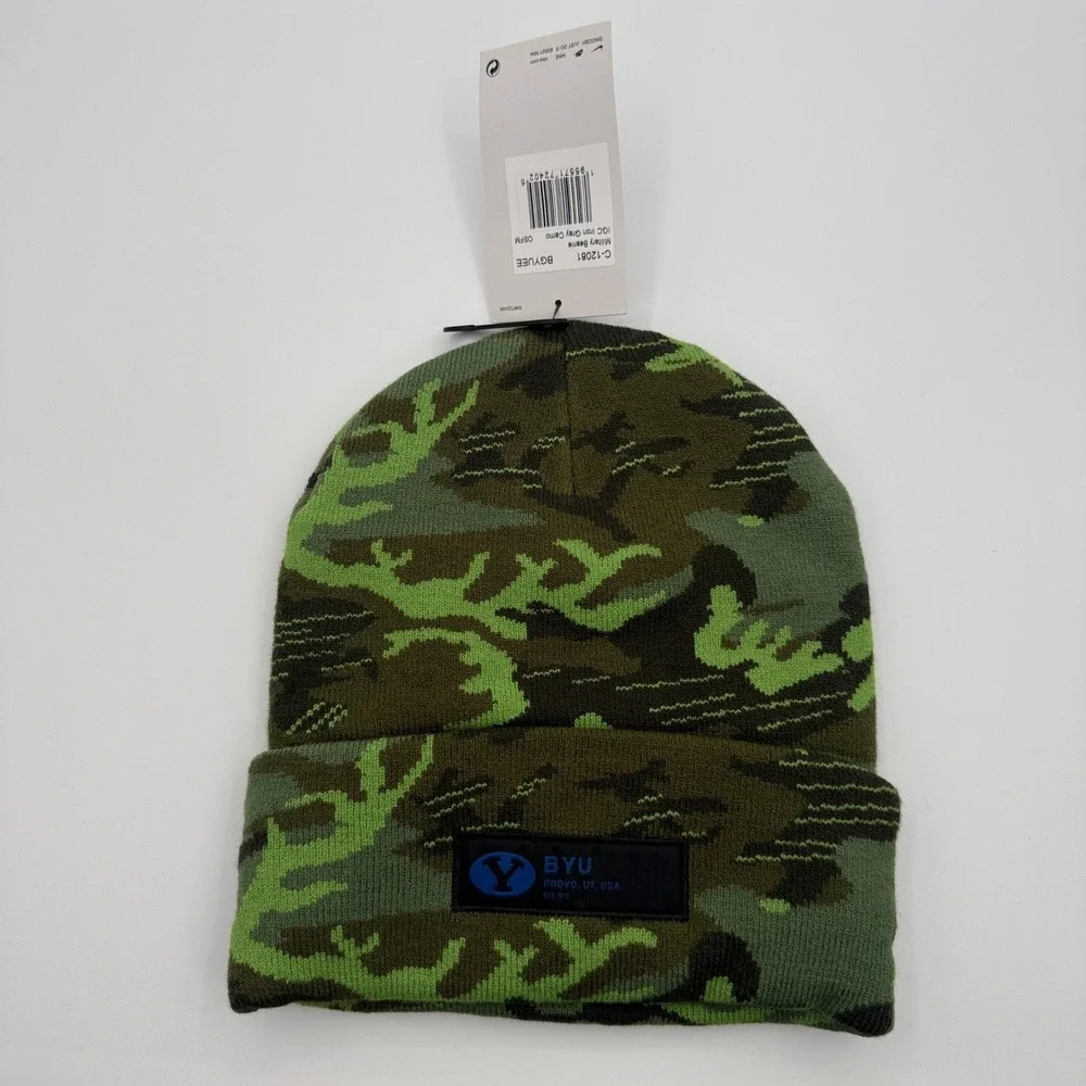 Nike BYU Cougars Military Beanie Hat OSFM Green Camo Cuffed Knit C-12081